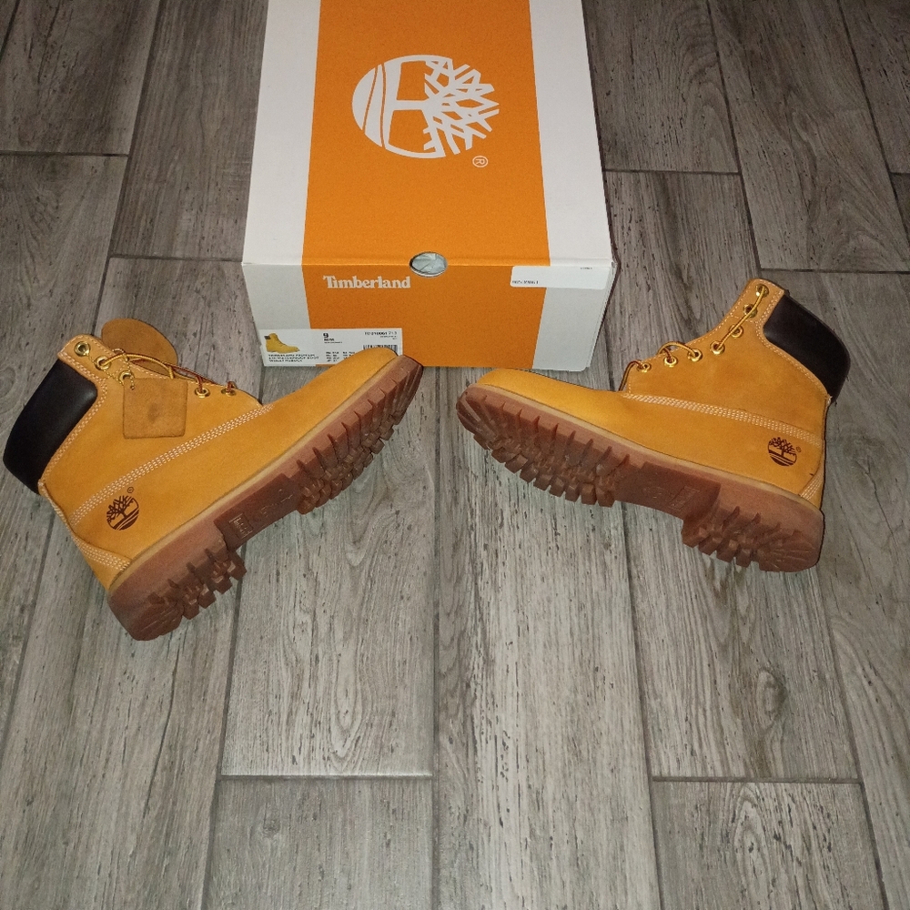 TIMBERLAND PREMIUM 6 IN WATERPROOF SIZE 9M BOOTS WHEAT NUBUCK